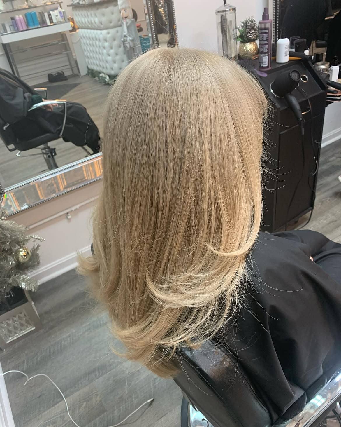 Blonde specialist color result